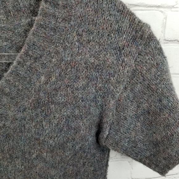 J. Crew V Neck  September sweater size XS - Picture 3 of 6